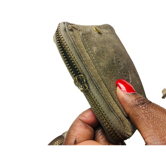 fossil suede gold metallic explorer crossbody hobo tote and coin change purse - Picture 11 of 12